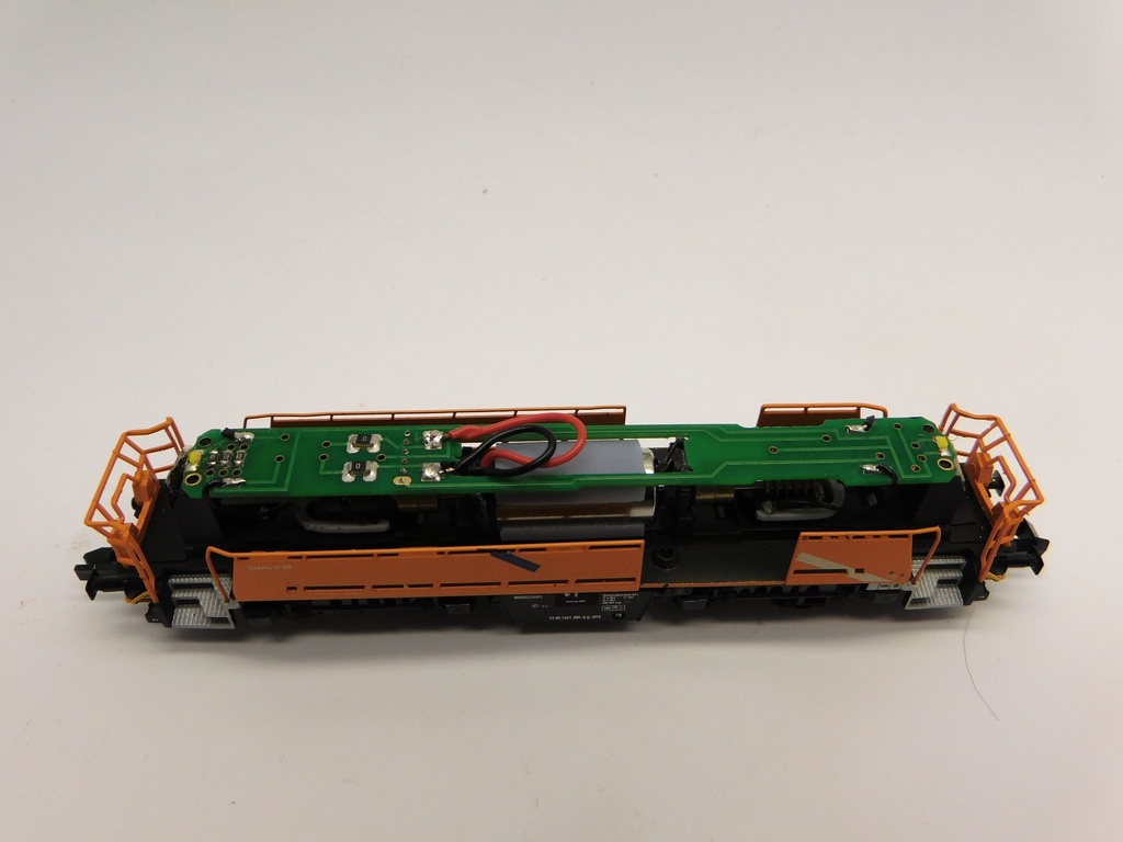 NB004C-2.jpg