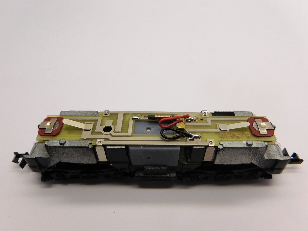 NF049C-2.jpg