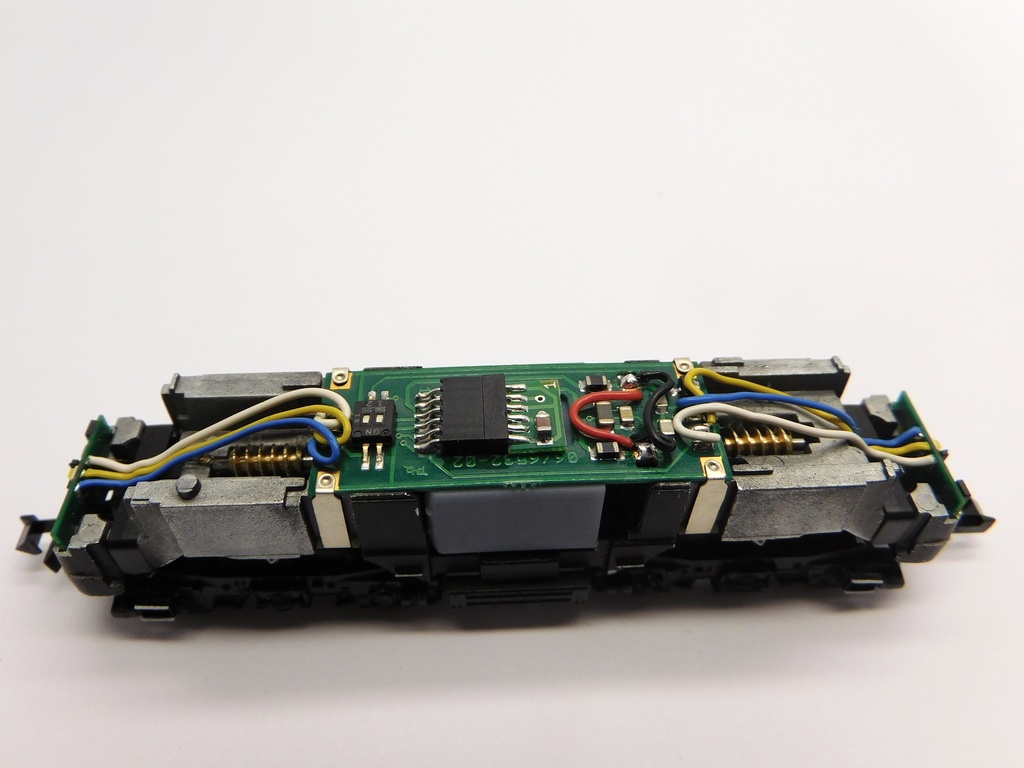 NF049C-3.jpg