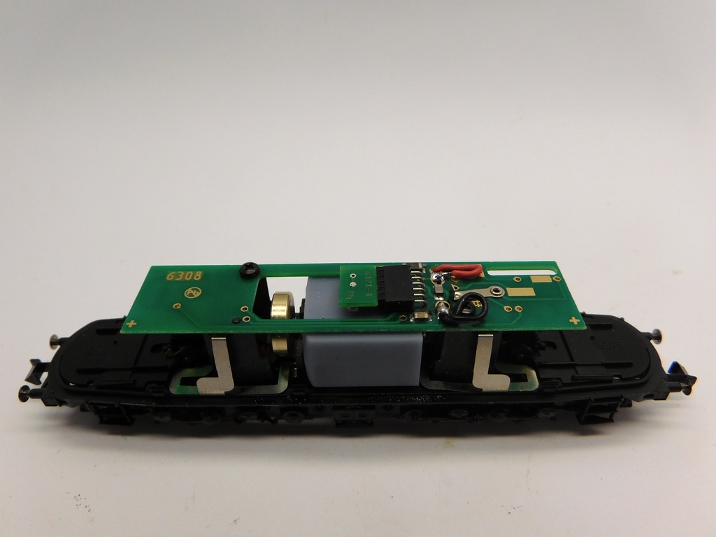 NF065C-2.jpg
