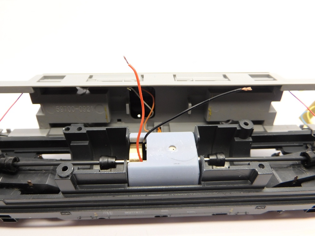 HP001F-3.jpg
