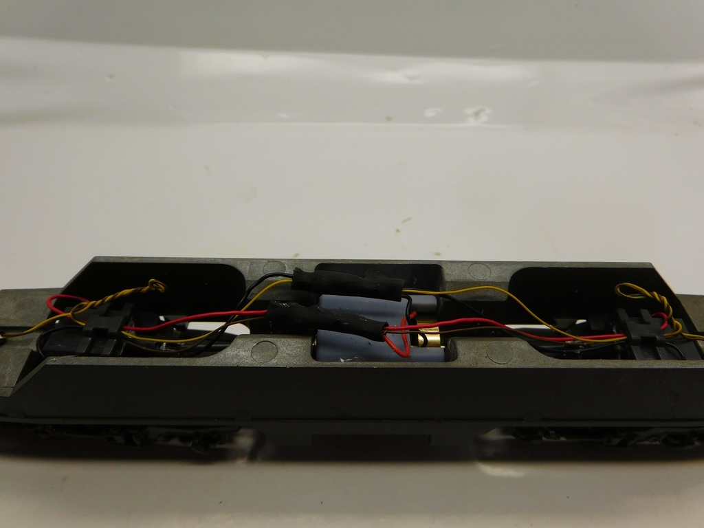 HP001F-4.jpg