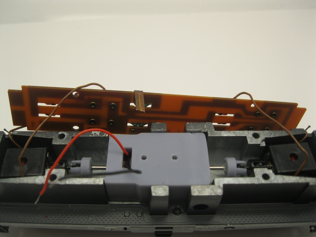 HR008C-2.jpg